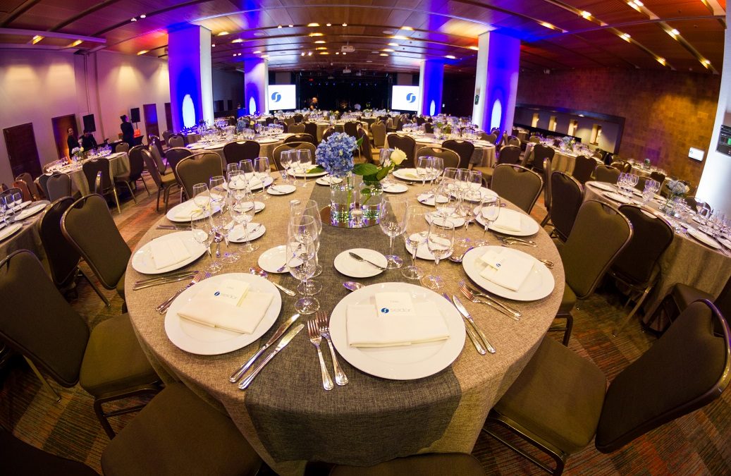 Tu Éxito es Nuestro Éxito: Cómo Contratar y Planificar tu Evento con una Productora de Eventos