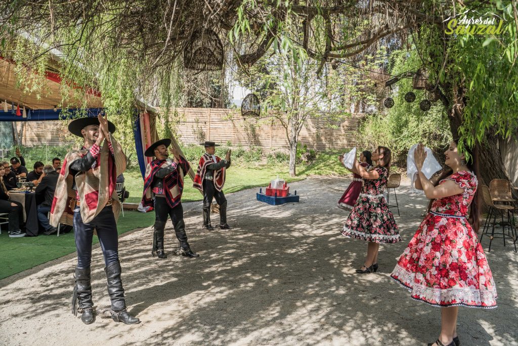 Eventos Dieciocheros 2024 - Celebraciones Corporativas en Ayres del Sauzal