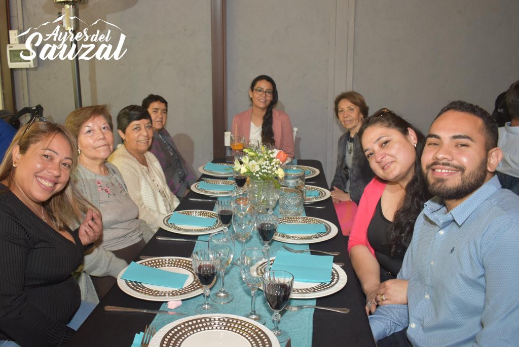 Fotos Bautizo Diego y Antonia – Una Ceremonia Llena de Luz y Unión Fotos Bautizo Diego y Antonia – Una Ceremonia Llena de Luz y Unión